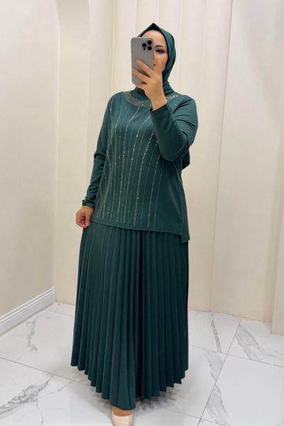 Takım Etekli Leyla Zümrüt